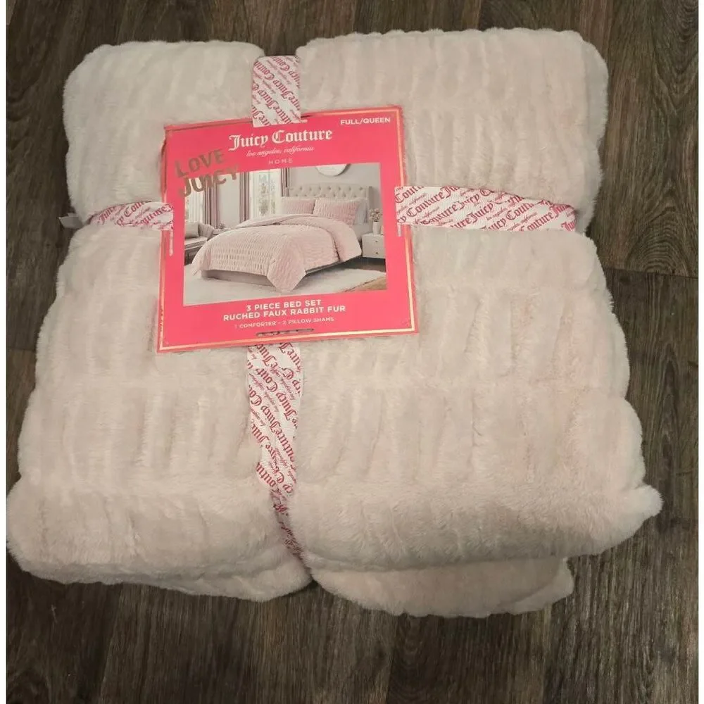 Juicy Couture‎ Ruched Faux Rabbit Fur 3-PC Full/Queen Comforter Set